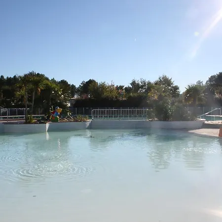 Holiday park Reve En Famille Gastes